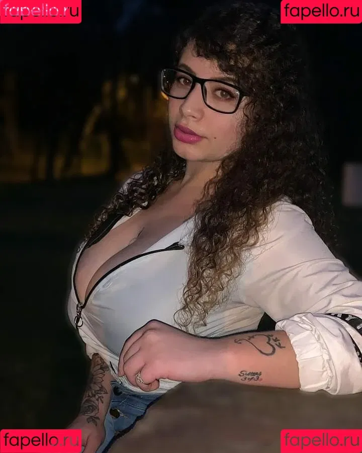 Ashley Alves Onlyfans Photo Gallery 