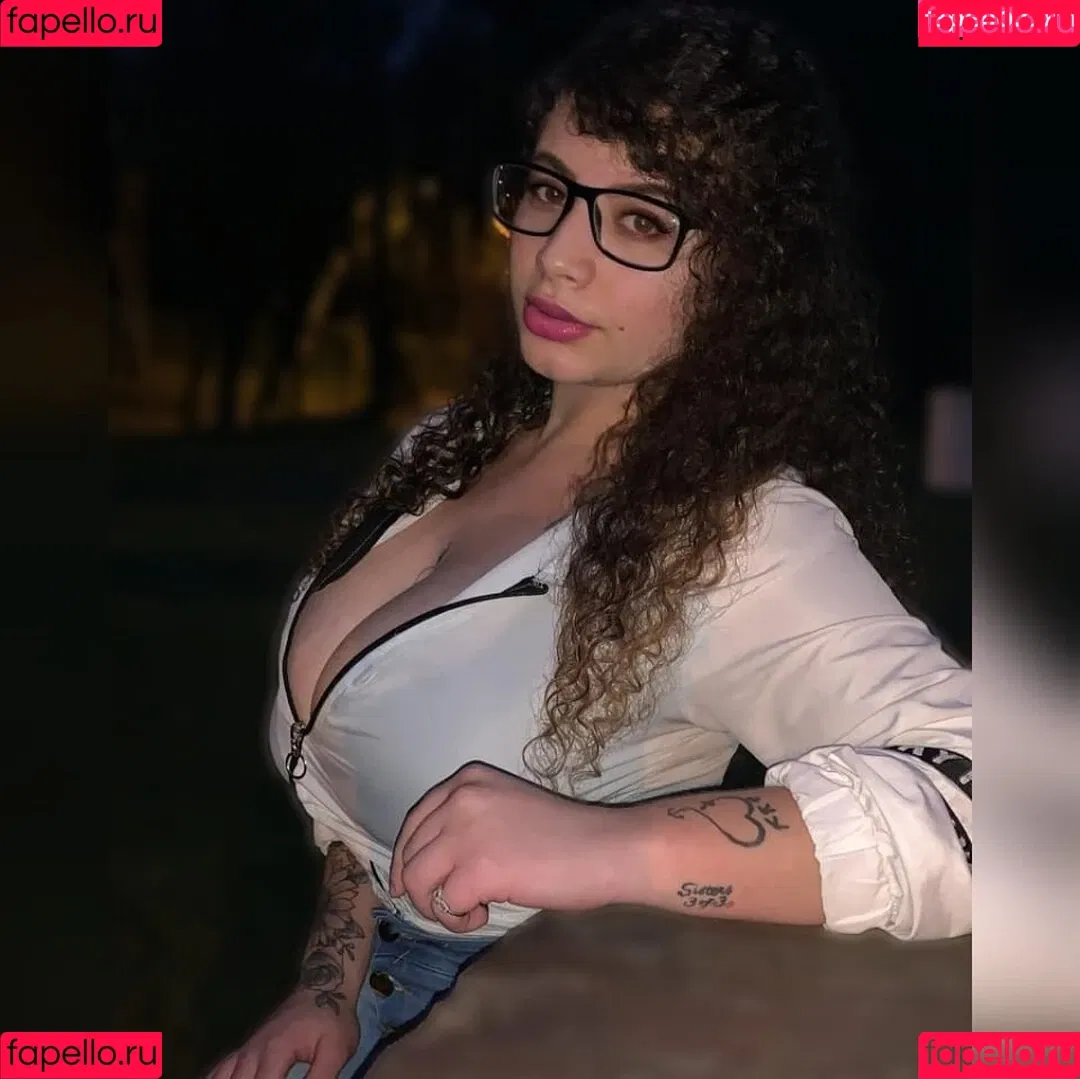 Ashley Alves Onlyfans Photo Gallery 