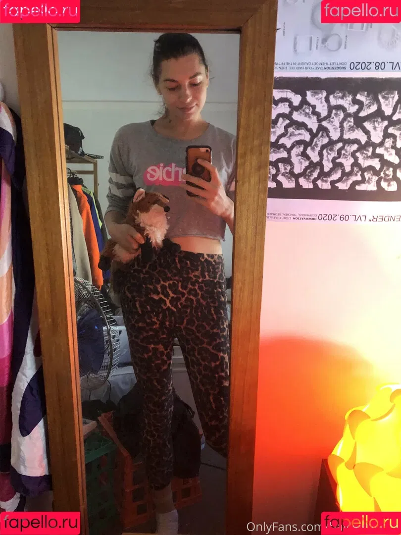 chippiechipsbimbo Onlyfans Photo Gallery 