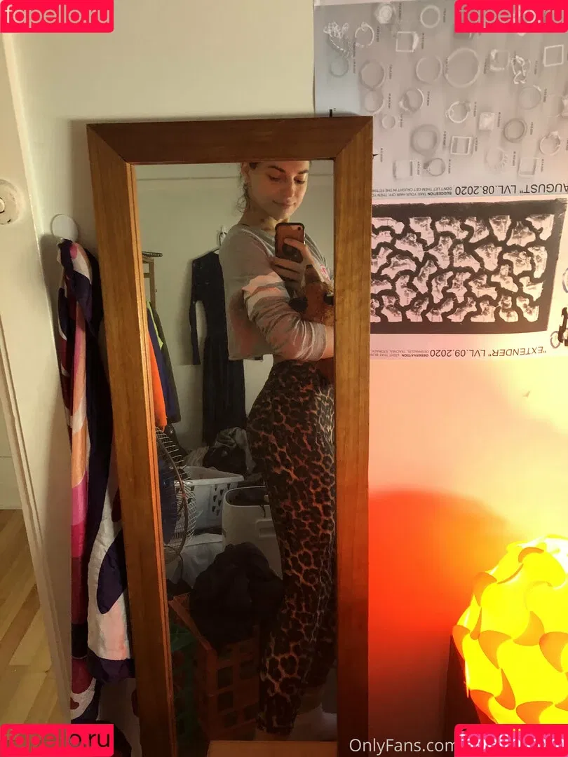 chippiechipsbimbo Onlyfans Photo Gallery 