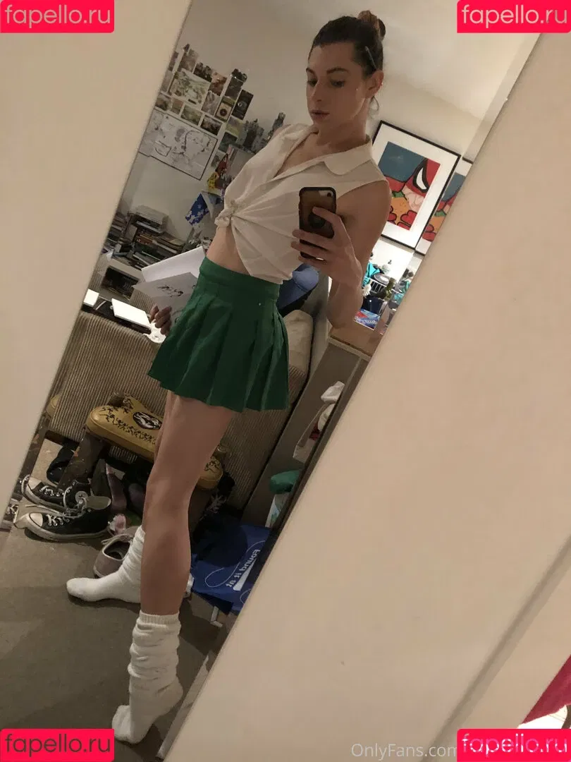 chippiechipsbimbo Onlyfans Photo Gallery 
