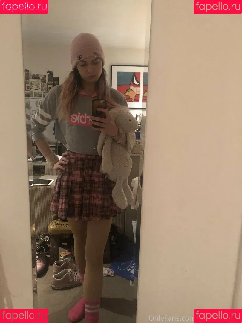 chippiechipsbimbo Onlyfans Photo Gallery 