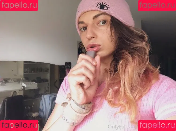 chippiechipsbimbo Onlyfans Photo Gallery 