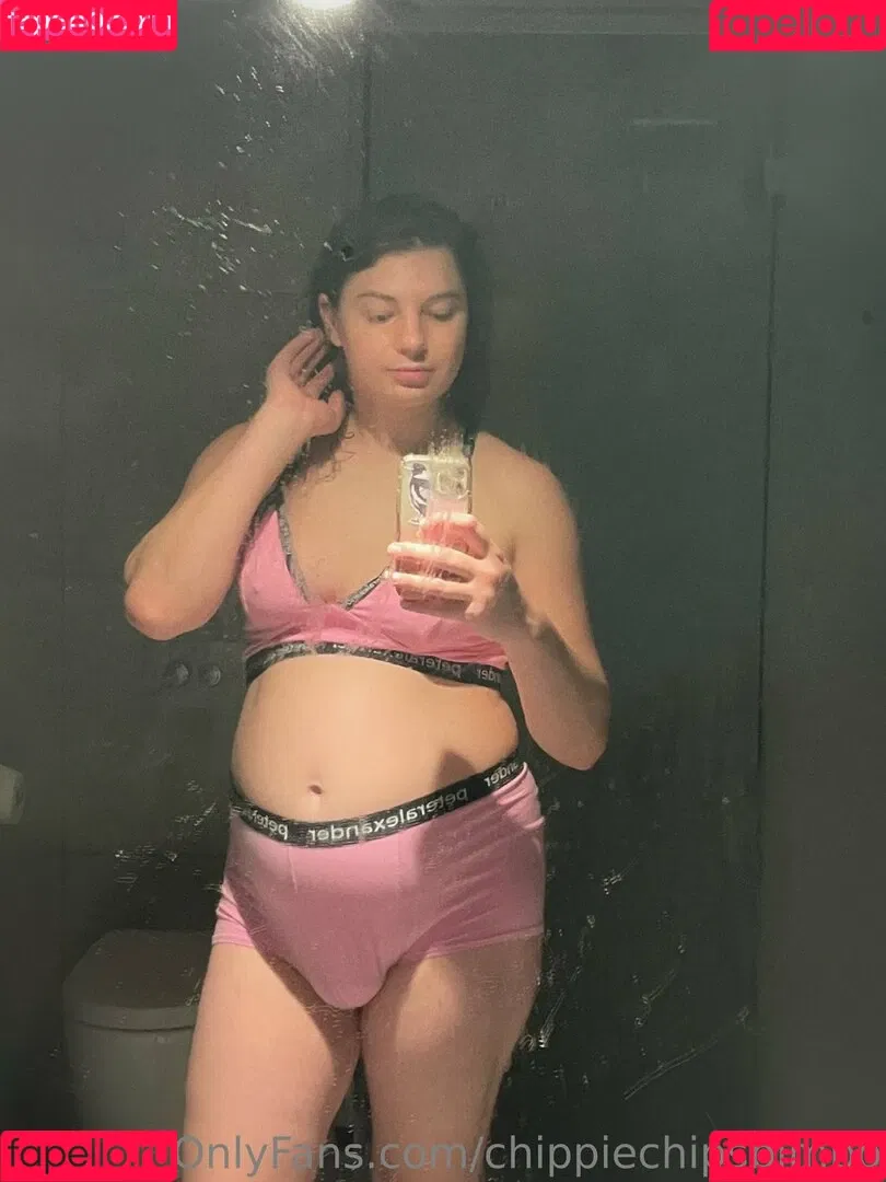 chippiechipsbimbo Onlyfans Photo Gallery 