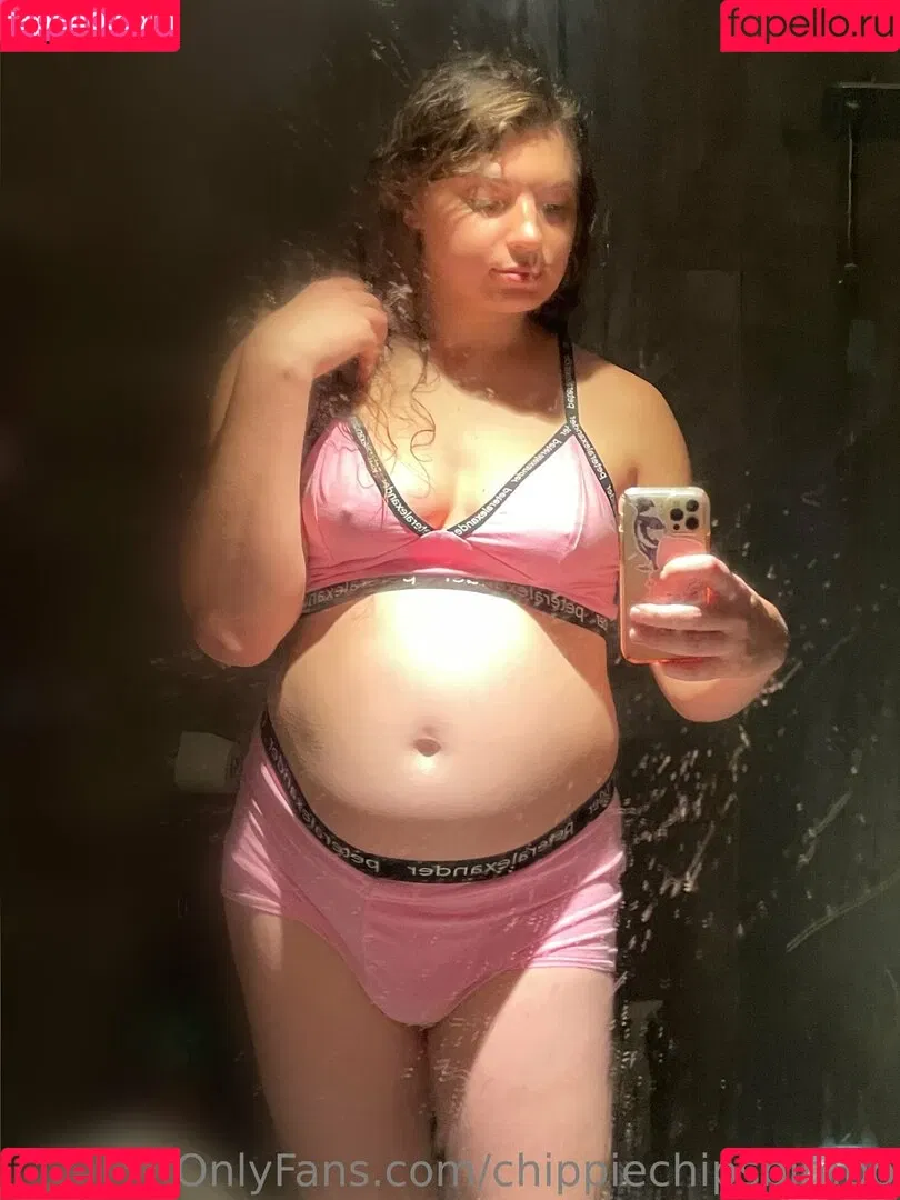 chippiechipsbimbo Onlyfans Photo Gallery 
