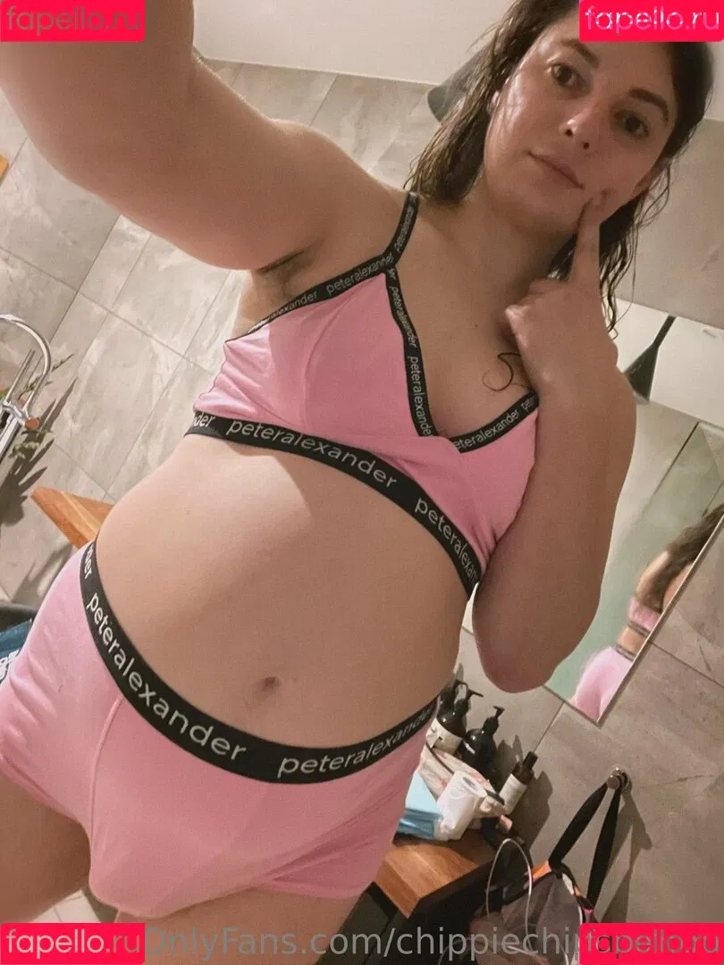 chippiechipsbimbo Onlyfans Photo Gallery 