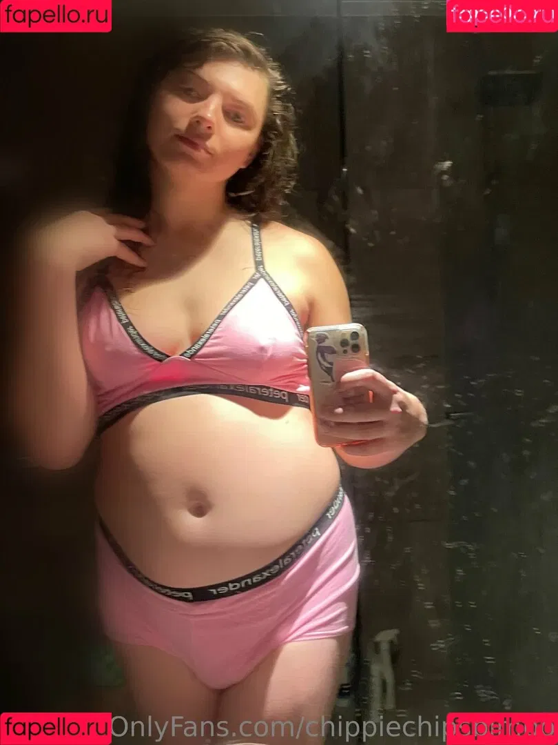 chippiechipsbimbo Onlyfans Photo Gallery 
