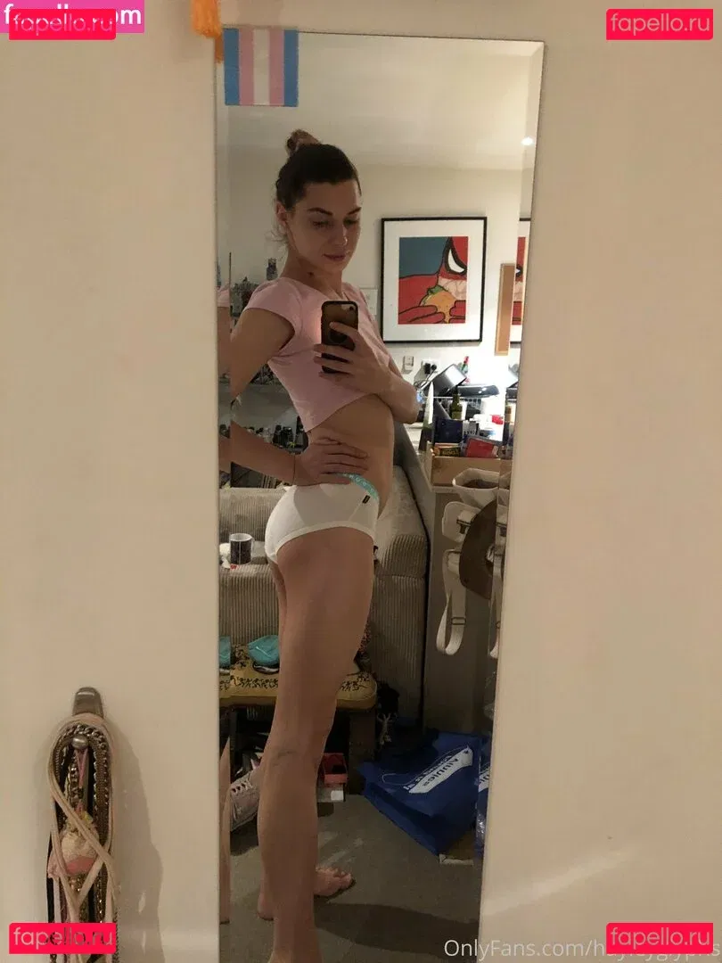 chippiechipsbimbo Onlyfans Photo Gallery 