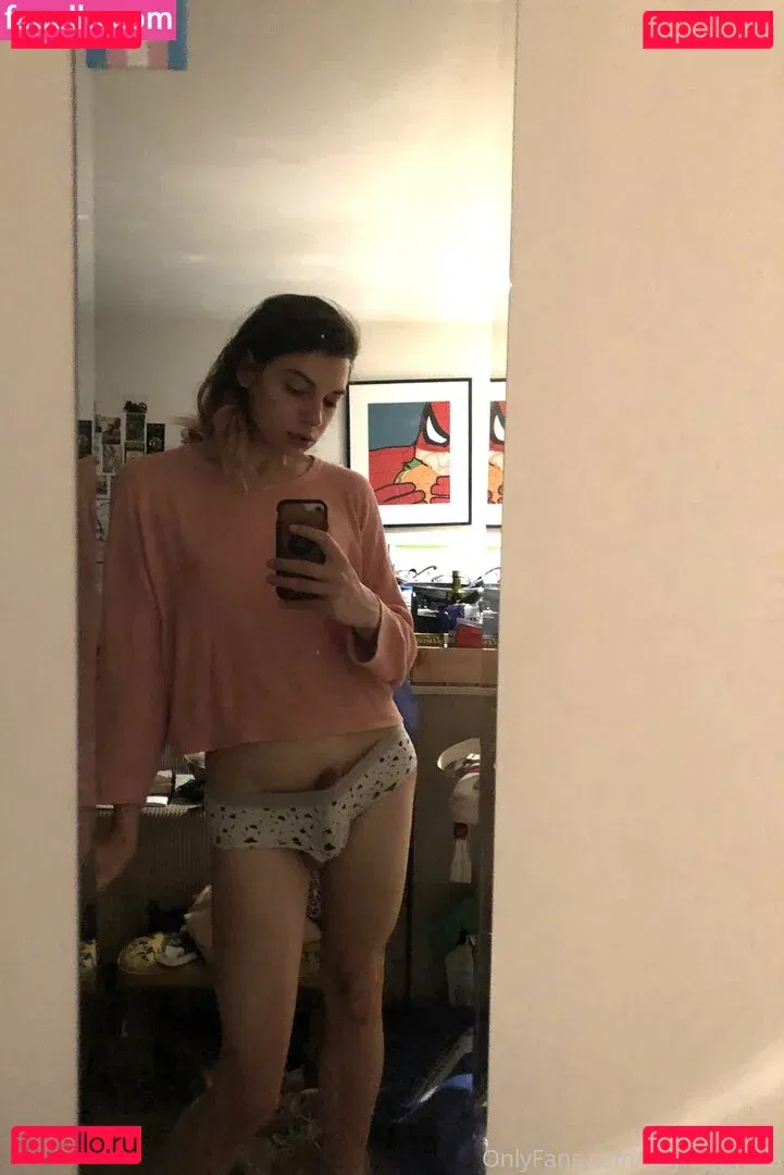 chippiechipsbimbo Onlyfans Photo Gallery 