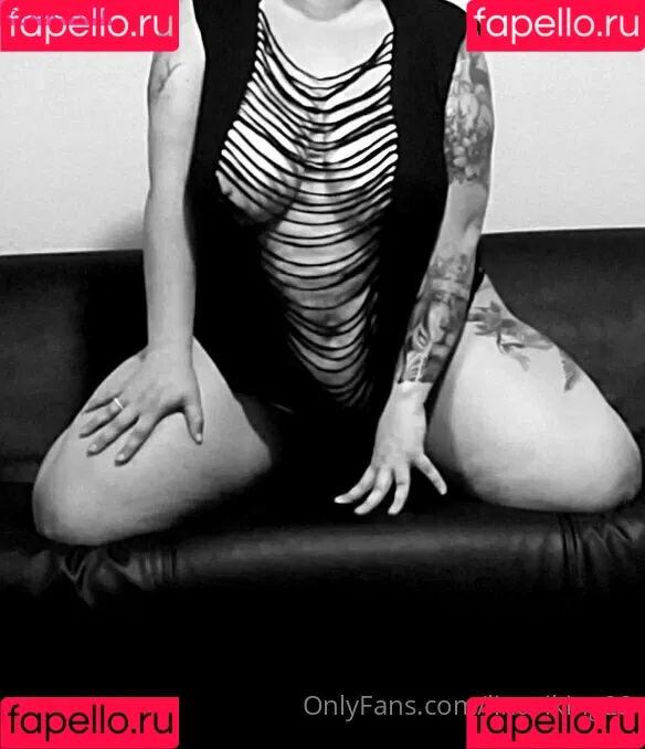 linaviking23 Onlyfans Photo Gallery 