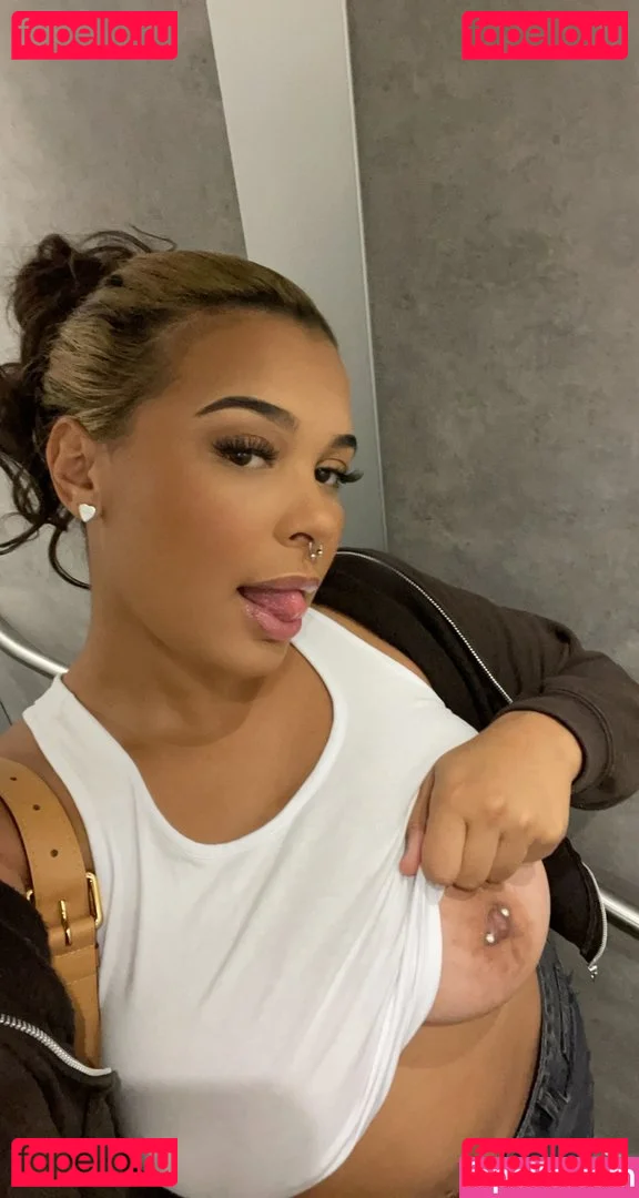 laixxx Onlyfans Photo Gallery 