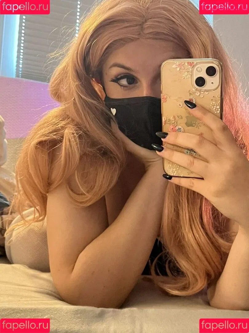 Aurelia Baker Onlyfans Photo Gallery 