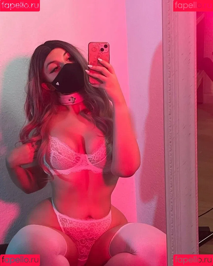 Aurelia Baker Onlyfans Photo Gallery 