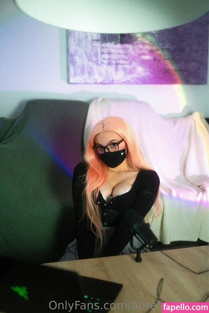 Aurelia Baker Onlyfans Photo Gallery 