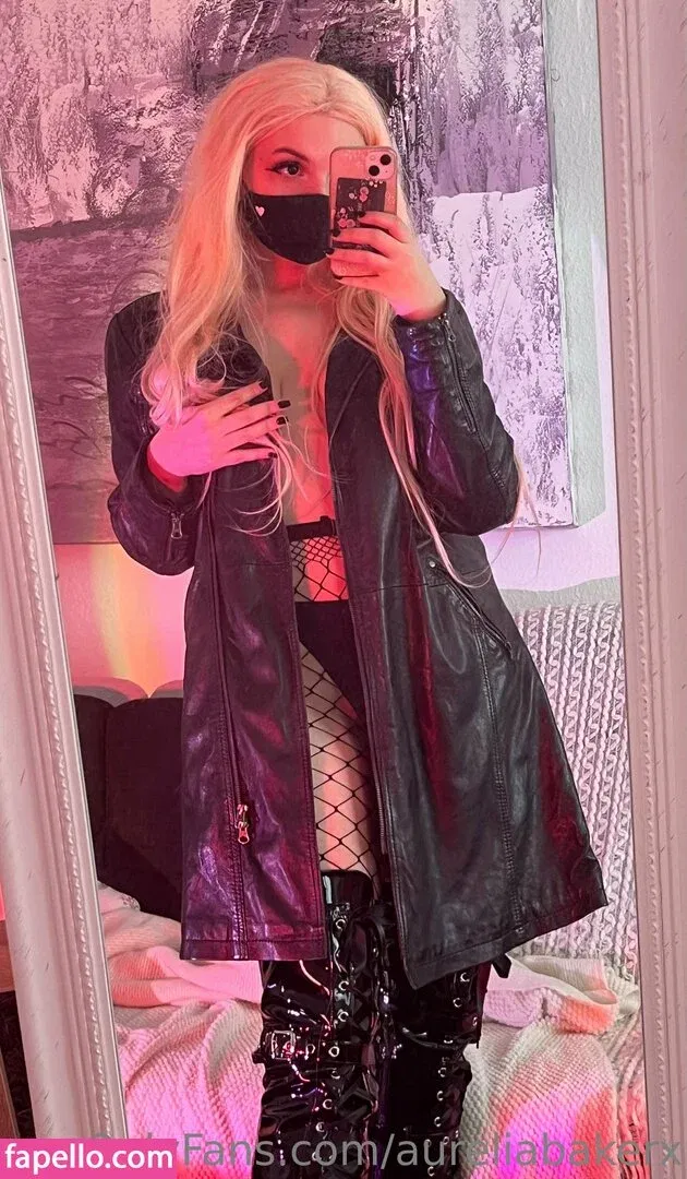 Aurelia Baker Onlyfans Photo Gallery 