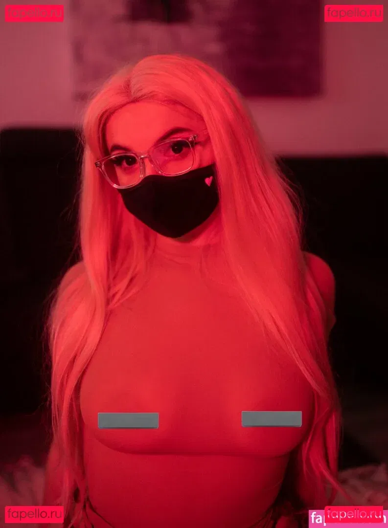 Aurelia Baker Onlyfans Photo Gallery 