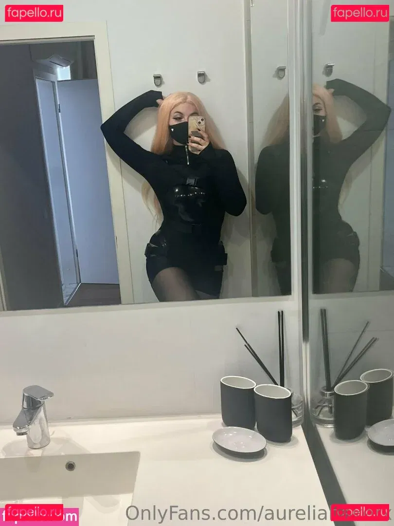 Aurelia Baker Onlyfans Photo Gallery 