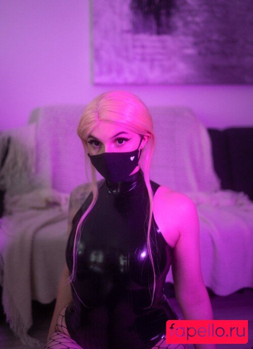 Aurelia Baker Onlyfans Photo Gallery 