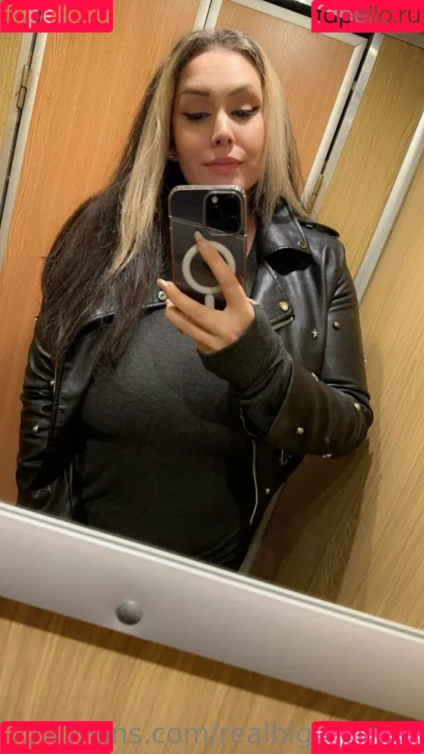 realbigjasmine Onlyfans Photo Gallery 