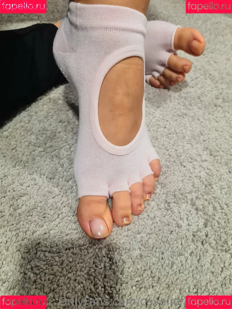 cavalierifeetfree Onlyfans Photo Gallery 