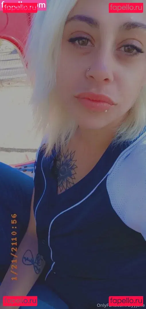 alyyjane Onlyfans Photo Gallery 