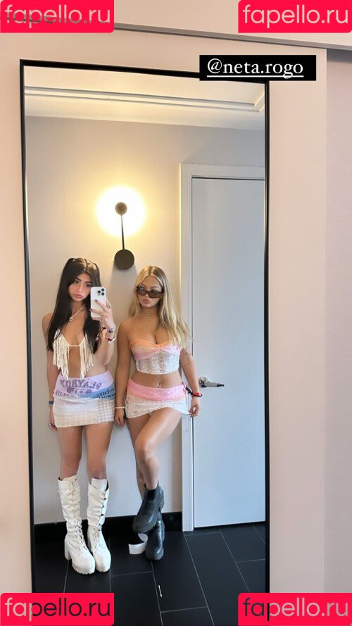 Claudia Conway Onlyfans Photo Gallery 