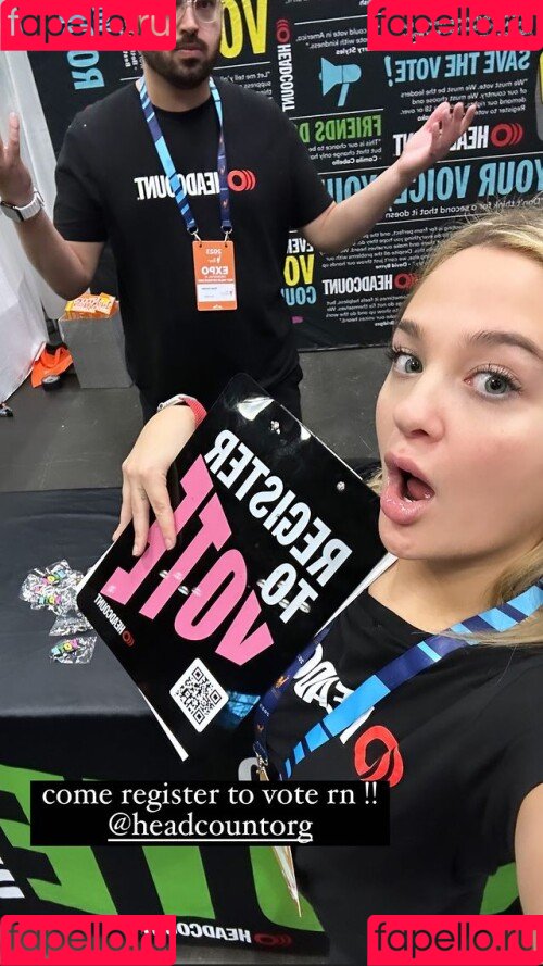 Claudia Conway Onlyfans Photo Gallery 