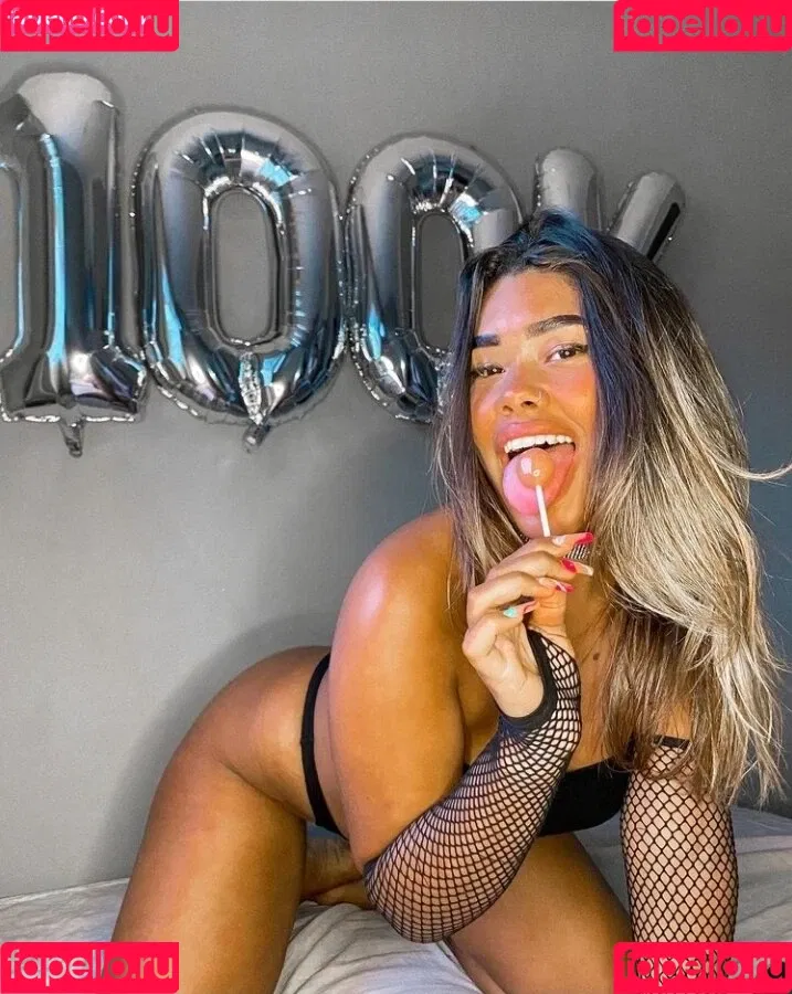 kamille.dias.944 Onlyfans Photo Gallery 