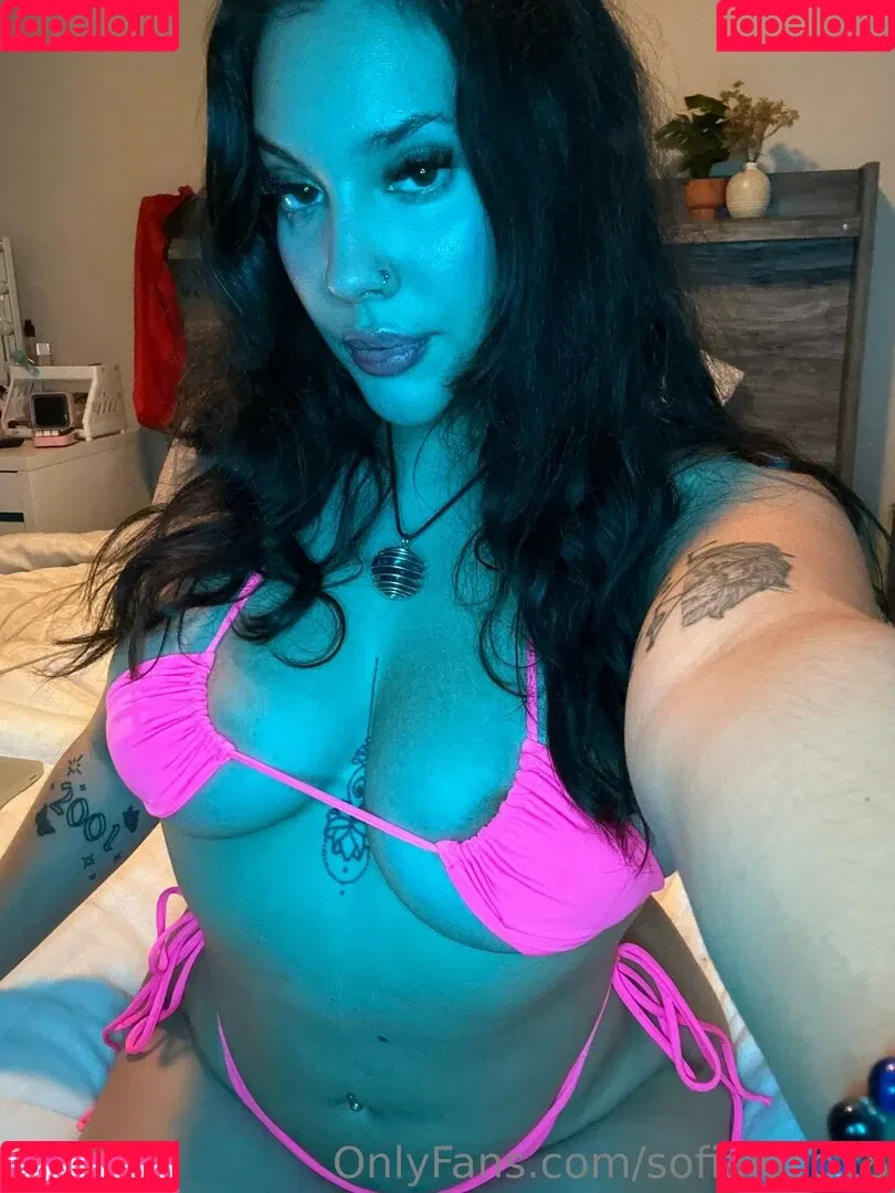 sofialoco18 Onlyfans Photo Gallery 