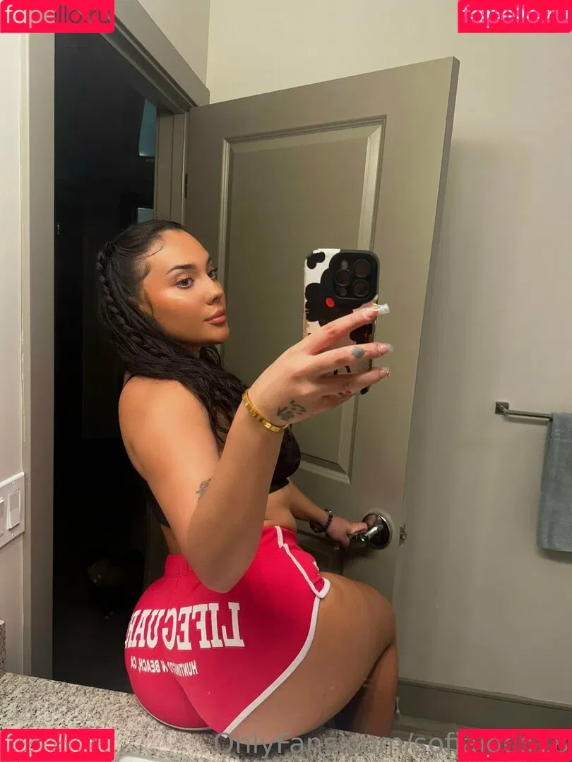 sofialoco18 Onlyfans Photo Gallery 