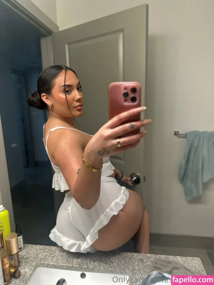 sofialoco18 Onlyfans Photo Gallery 