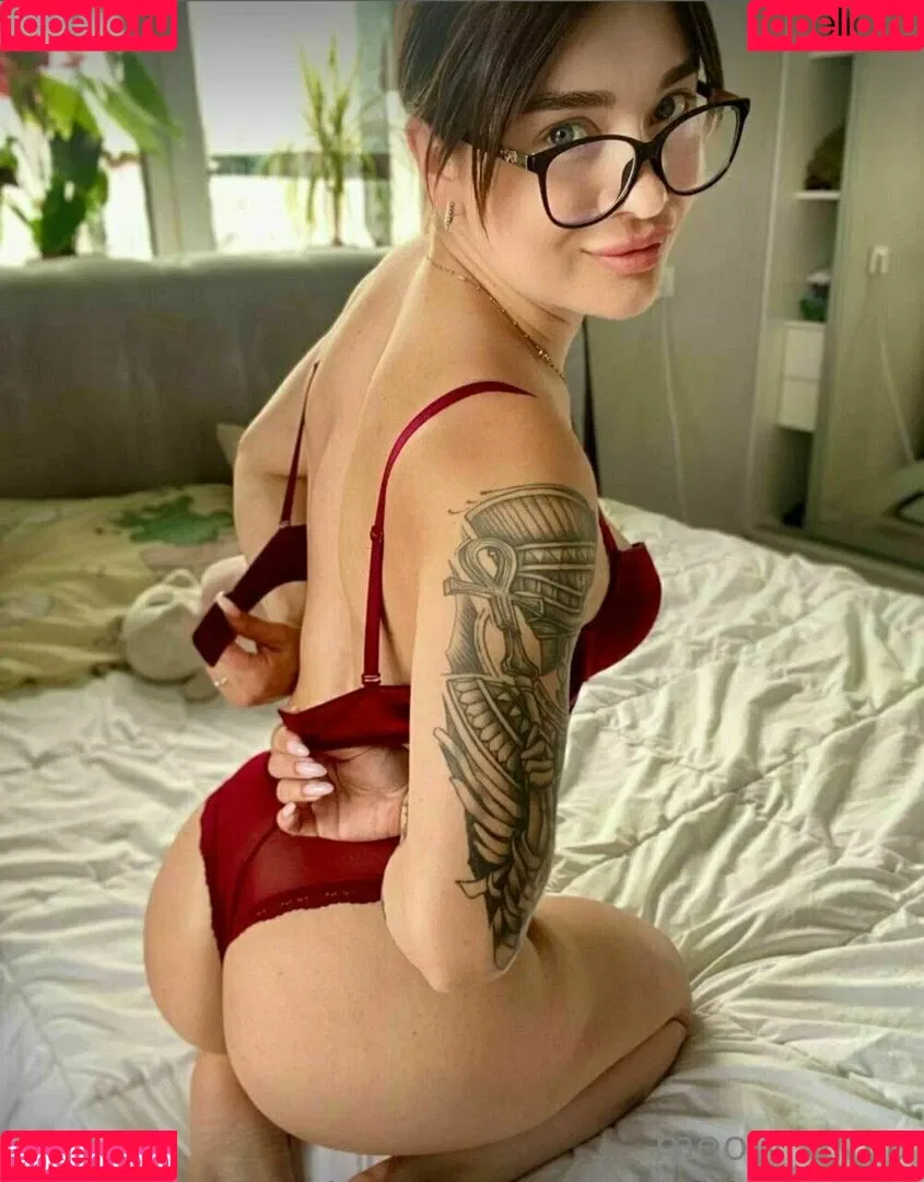 meow_anya Onlyfans Photo Gallery 