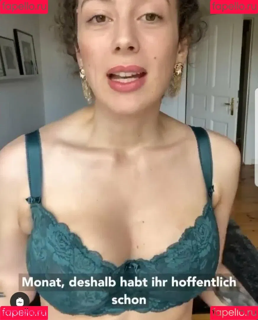 Leila Lowfire Onlyfans Photo Gallery 