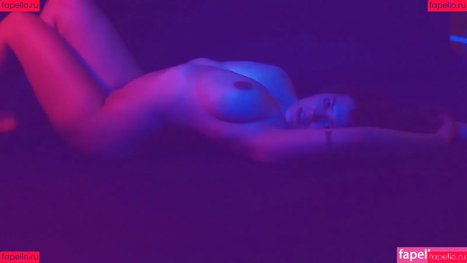 Leila Lowfire Onlyfans Photo Gallery 