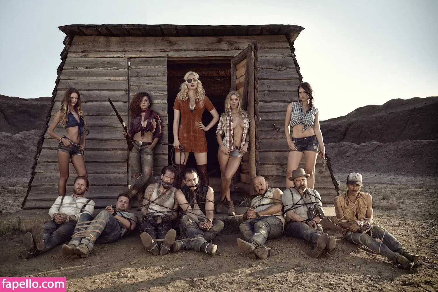 Leila Lowfire Onlyfans Photo Gallery 