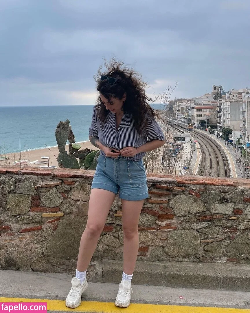 Leila Lowfire Onlyfans Photo Gallery 