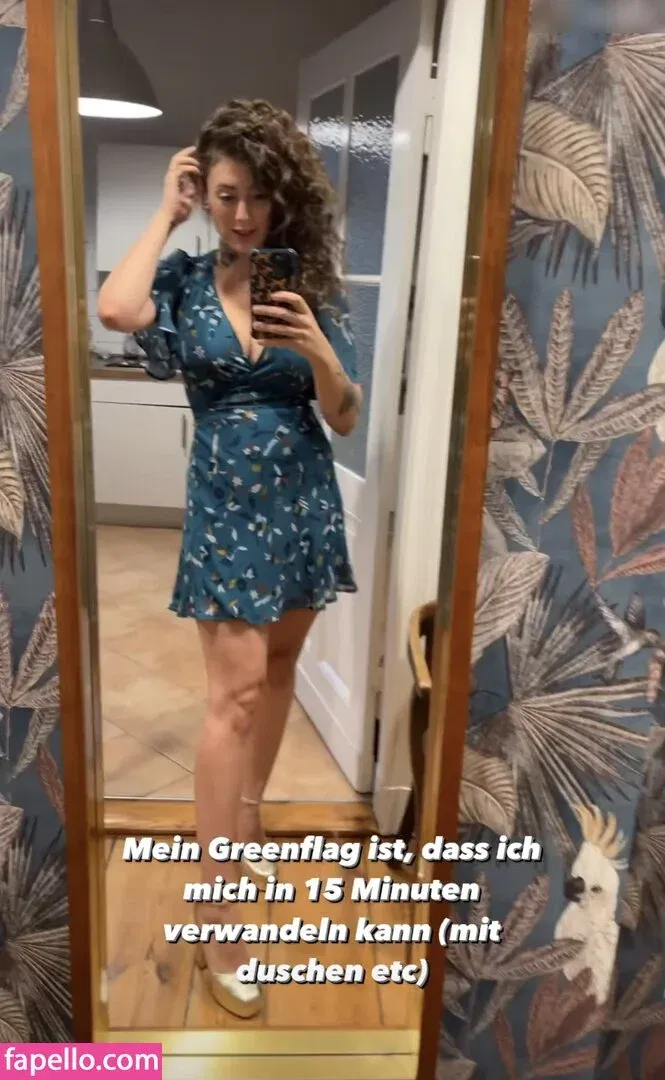 Leila Lowfire Onlyfans Photo Gallery 