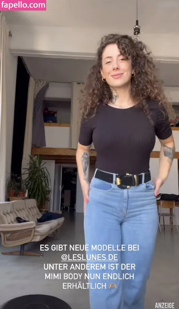 Leila Lowfire Onlyfans Photo Gallery 