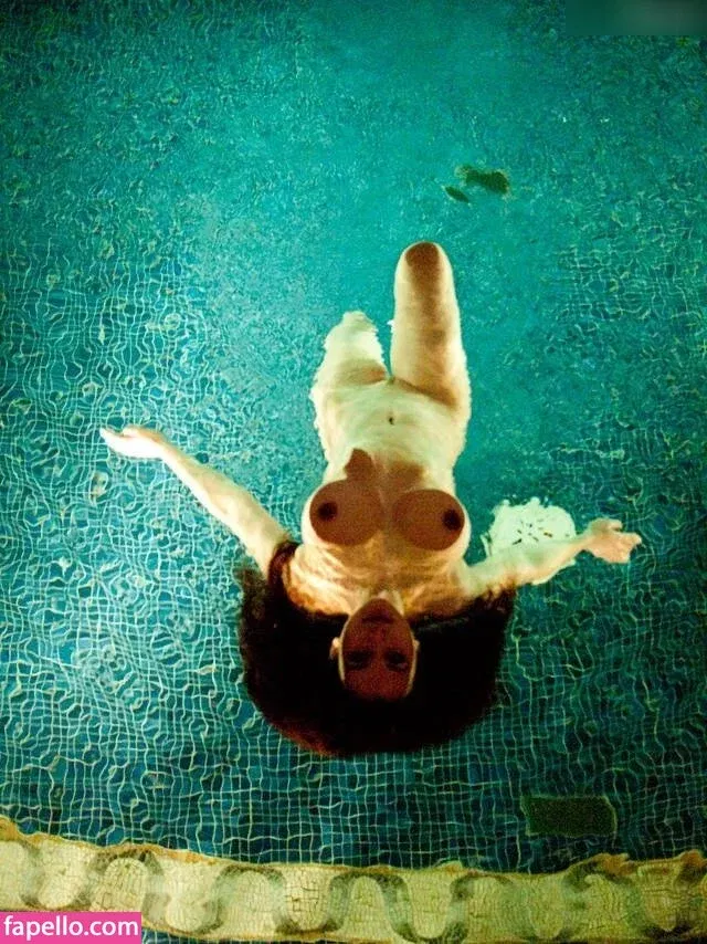 Leila Lowfire Onlyfans Photo Gallery 