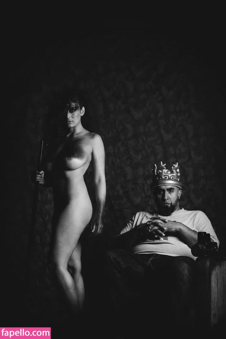 Leila Lowfire Onlyfans Photo Gallery 