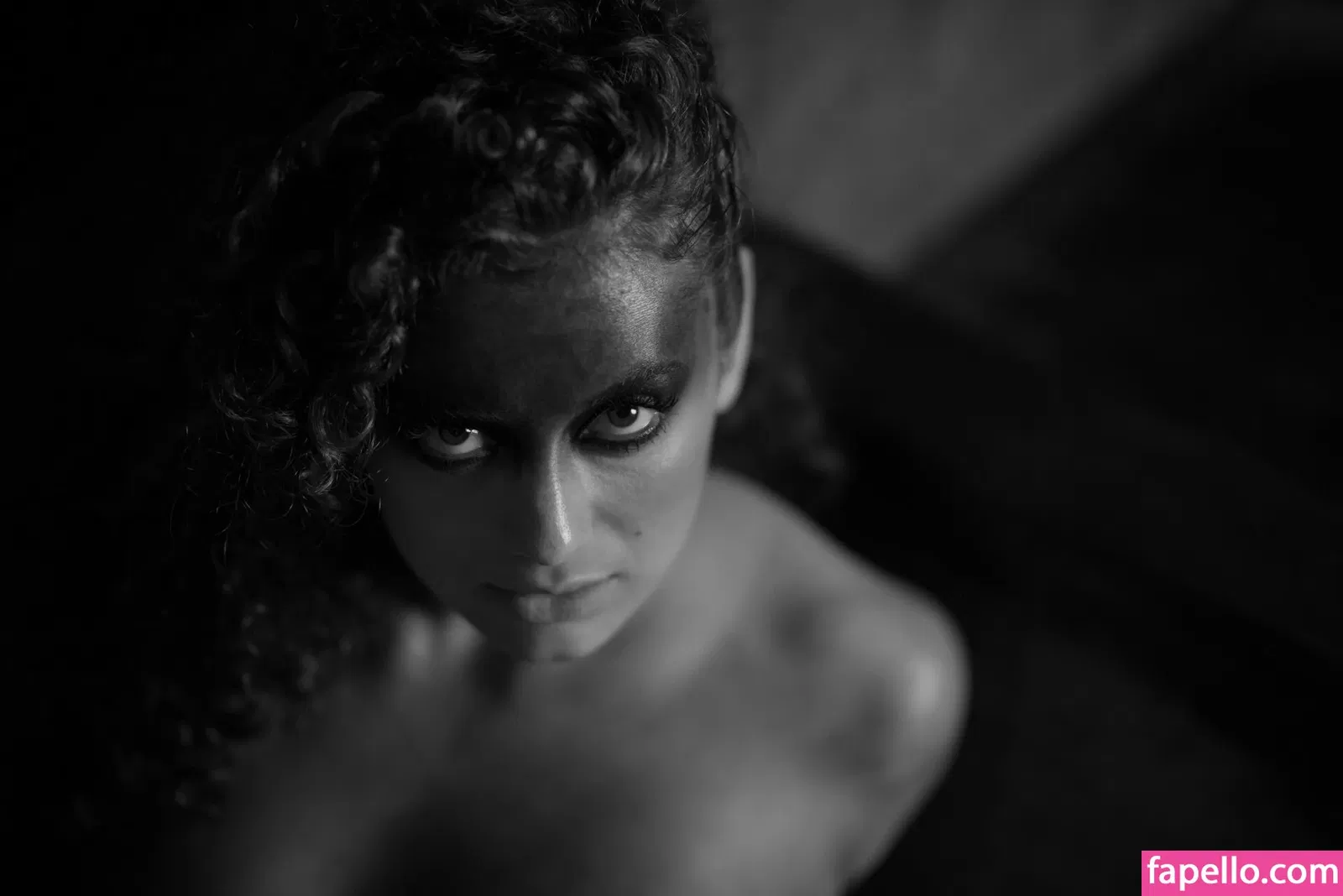 Leila Lowfire Onlyfans Photo Gallery 