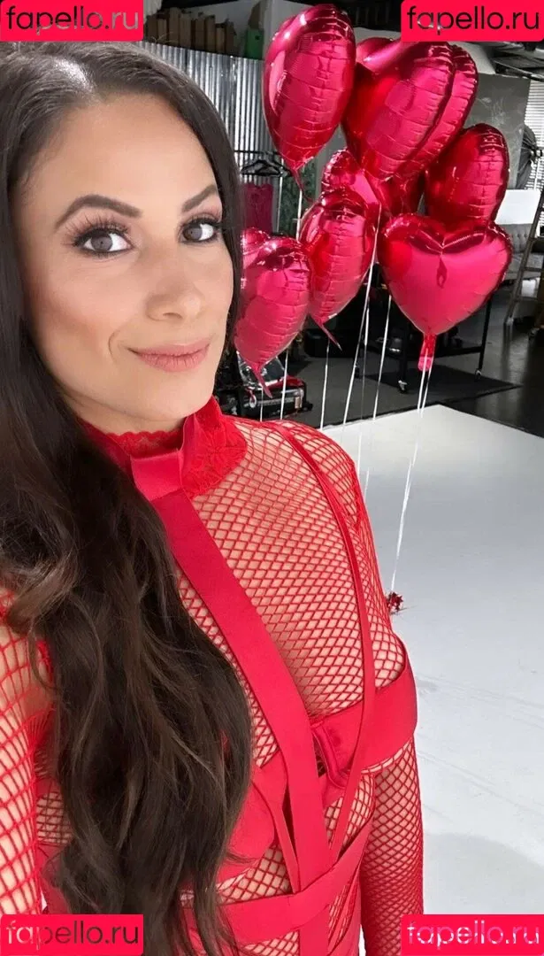 AEW Dasha Kuret Onlyfans Photo Gallery 