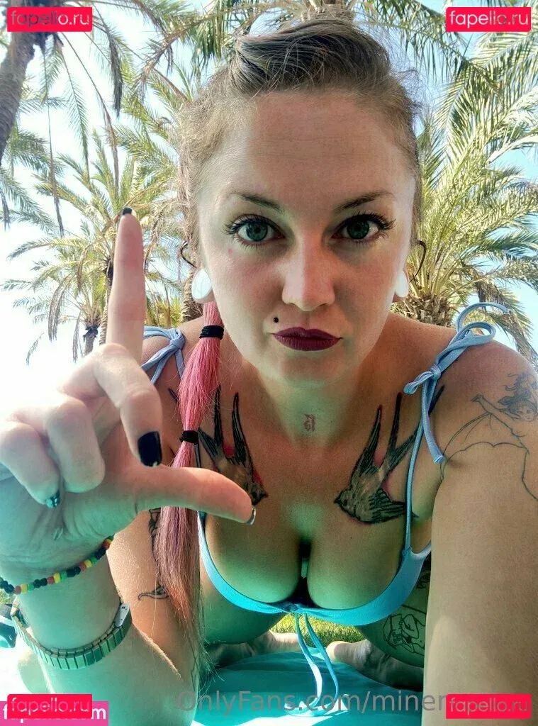 minervadea Onlyfans Photo Gallery 