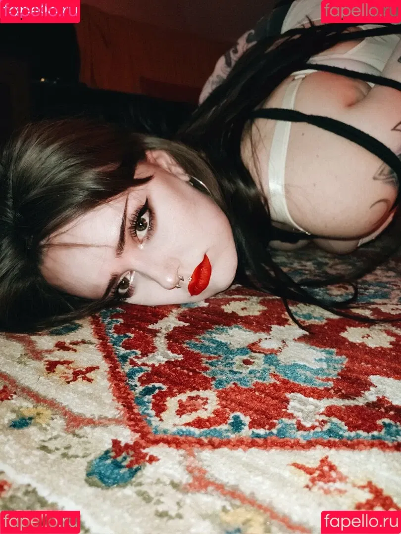 missdellavigne Onlyfans Photo Gallery 