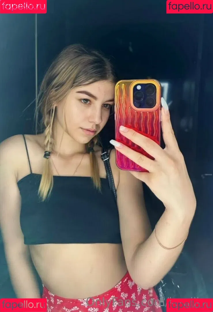 milena_shine Onlyfans Photo Gallery 