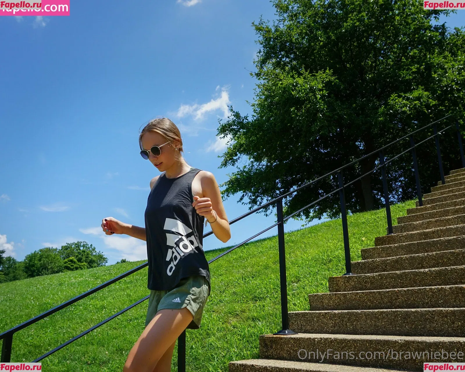 Brawniebee Onlyfans Photo Gallery 