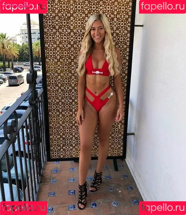 Hannah Sharpe Onlyfans Photo Gallery 