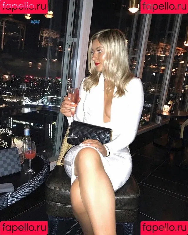 Hannah Sharpe Onlyfans Photo Gallery 