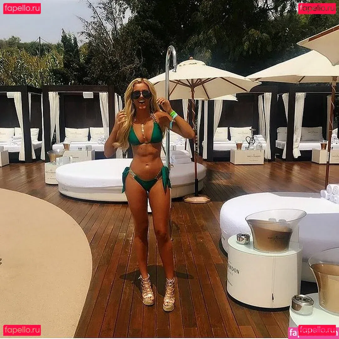 Hannah Sharpe Onlyfans Photo Gallery 