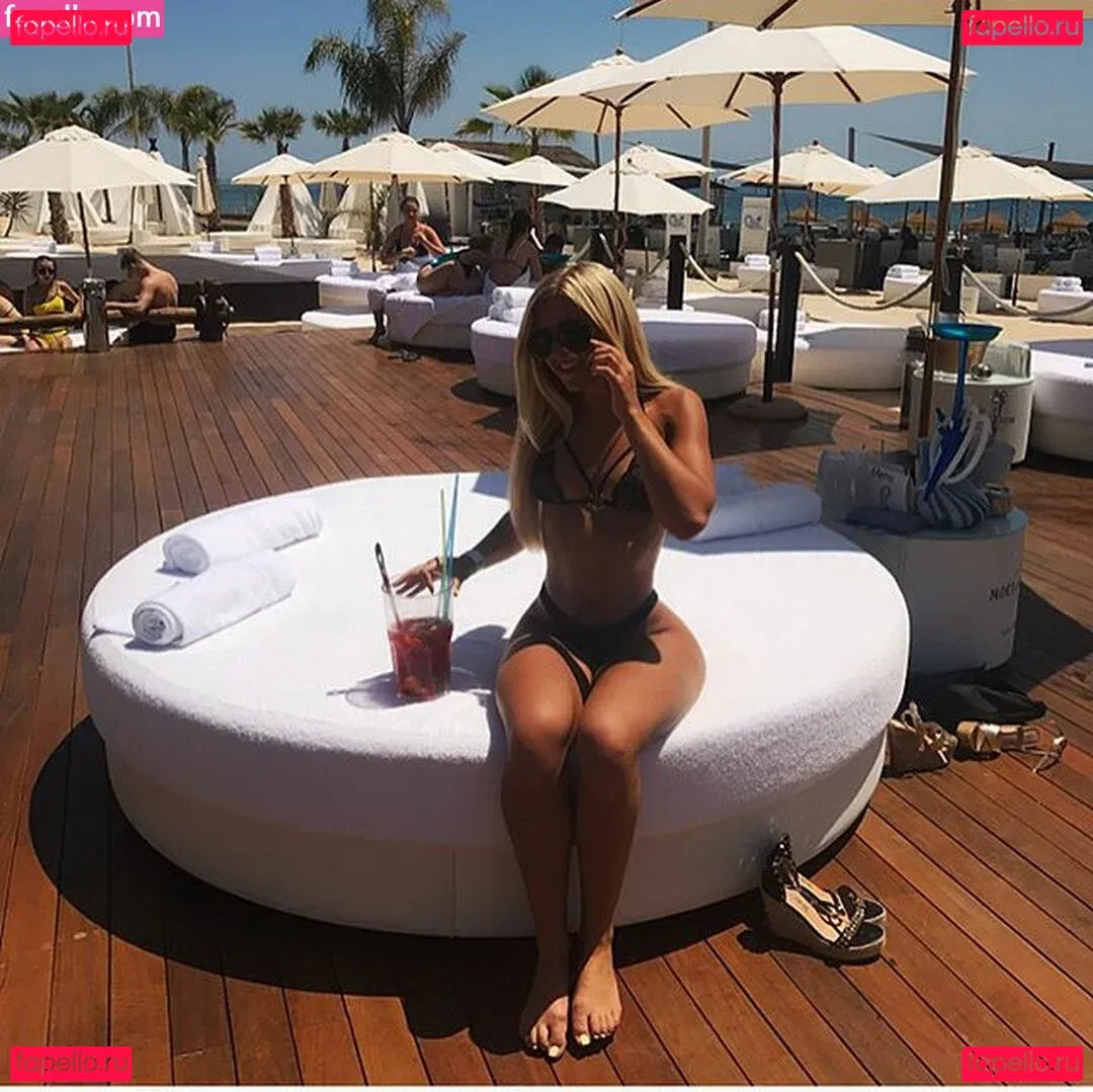 Hannah Sharpe Onlyfans Photo Gallery 